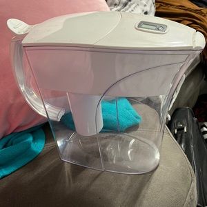 The Marella jug by Brita.